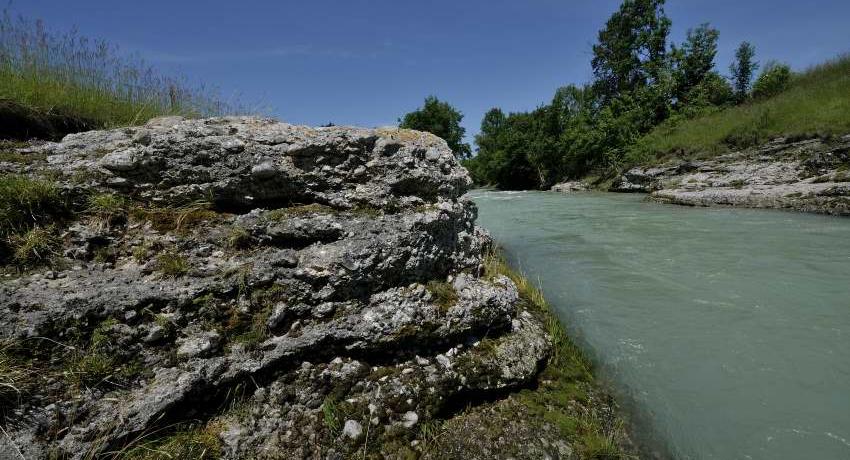 Die Erlaufschlucht im Bereich des s.g. „Loreleifelsens“